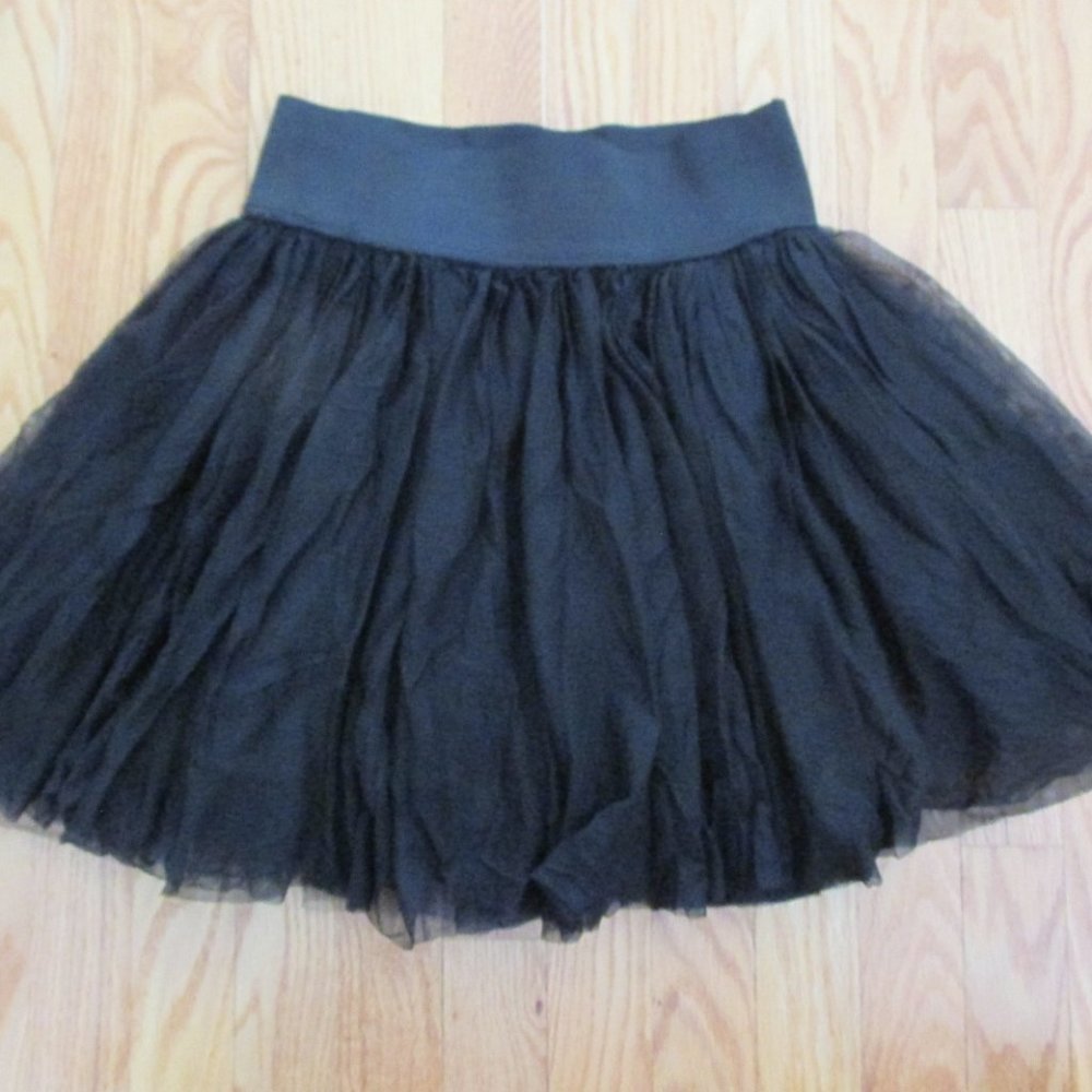 FOREVER 21 WOMEN'S SIZE S JUNIOR'S L (11 / 13) GIRL'S 16/18 SKIRT BLACK NETTING